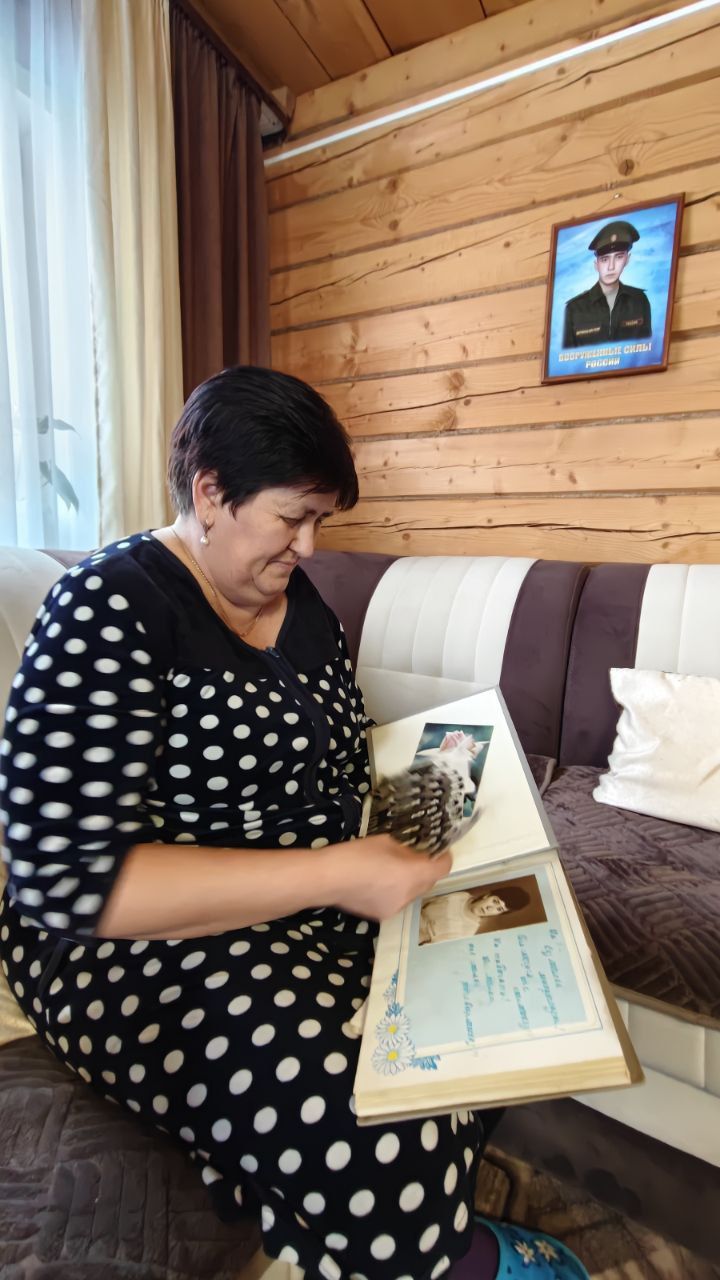 Гөлназ Төхфәтуллина: “Үзем монда, уем улым янында”