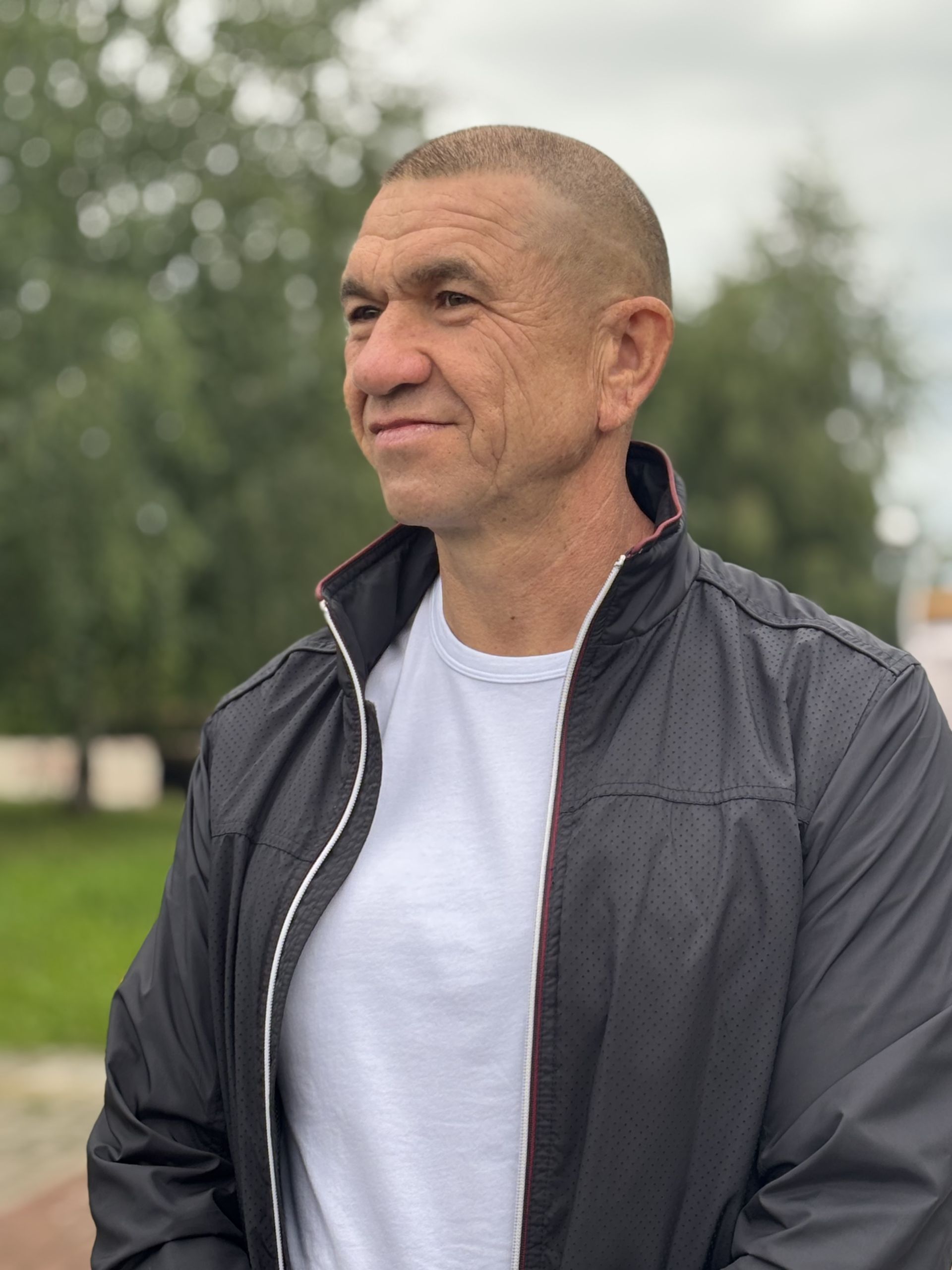 Алдынгылар – Мактау тактасында