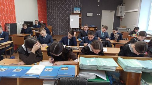 Рәхмәт хатлары тапшырдылар