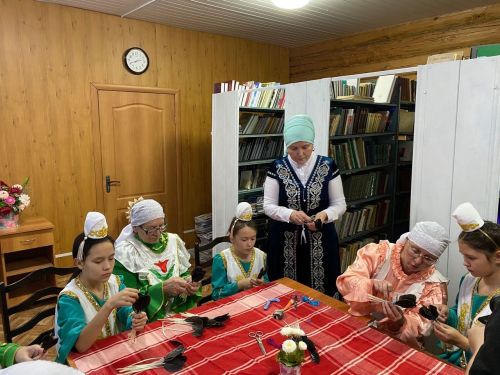 “Май канаты” ясау буенча осталык дәресе узды