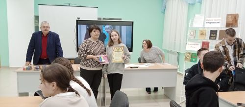 Коррупцияга - юк! Бергә без көчле» темасына брейн-ринг узды