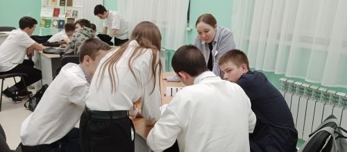Коррупцияга - юк! Бергә без көчле» темасына брейн-ринг узды