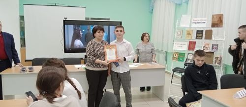 Коррупцияга - юк! Бергә без көчле» темасына брейн-ринг узды