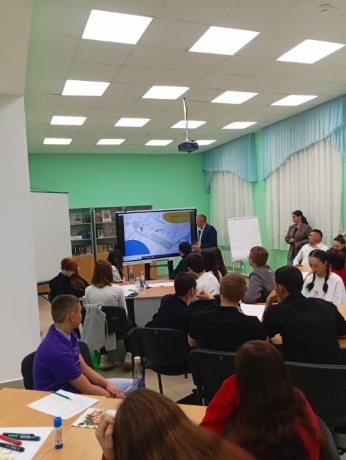 Әтнәдә Яшьләр үзәге: “Киләчәк”нең “Ялкын”лы “Заман”ы