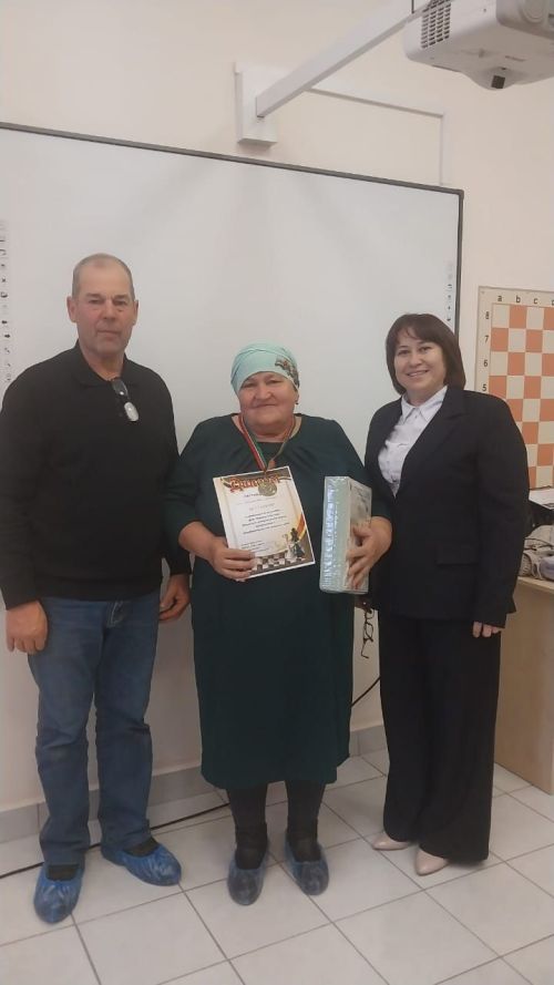 «Өлкәннәр көне» декадасы уңаеннан  «Ашыт» мәдәният-спорт комплексында шахмат ярышы узды