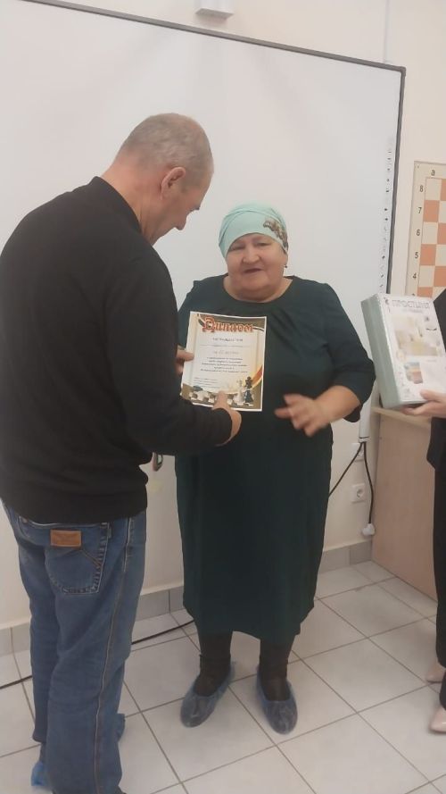 «Өлкәннәр көне» декадасы уңаеннан  «Ашыт» мәдәният-спорт комплексында шахмат ярышы узды