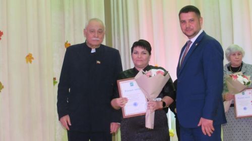 Сез иң гүзәл кеше икәнсез...