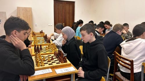 Әтнә районы мәктәпләре арасында шахмат ярышлары булды