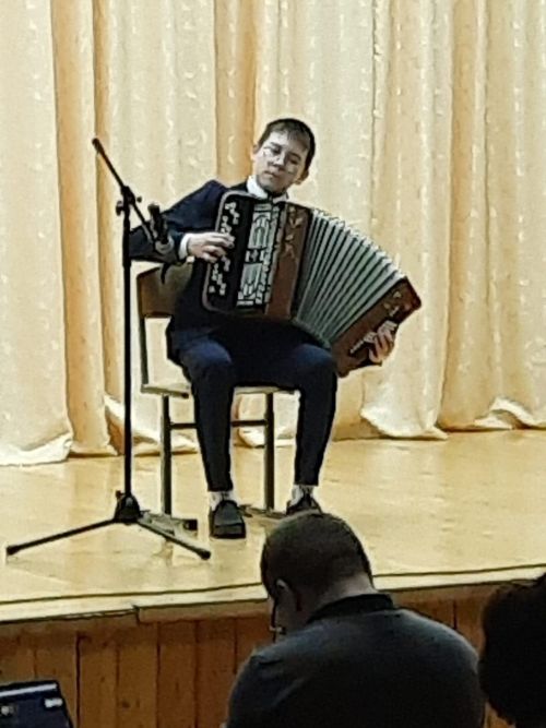 Күәм авыл мәдәният йортында «Әтнә ягы җәүһәрләре» исеме астында зур концерт узды