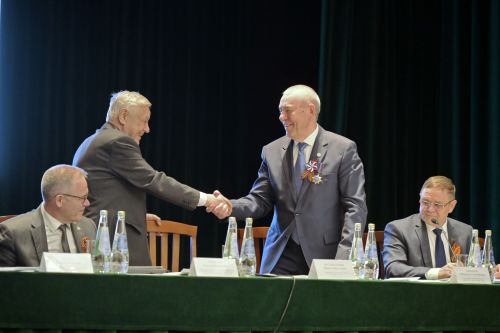 Әтнә районының тулы бер эпохасы китә...