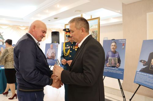 Әтнәдә «Герой әтисе» республика күчмә күргәзмәсе ачылды