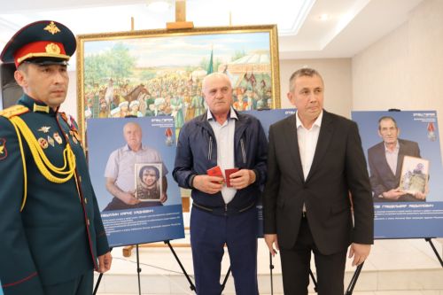 Әтнәдә «Герой әтисе» республика күчмә күргәзмәсе ачылды