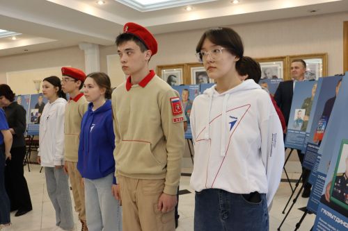 Әтнәдә «Герой әтисе» республика күчмә күргәзмәсе ачылды