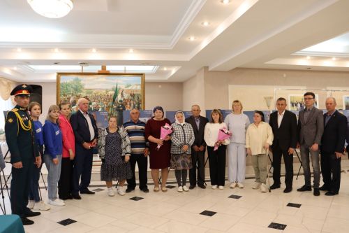 Әтнәдә «Герой әтисе» республика күчмә күргәзмәсе ачылды