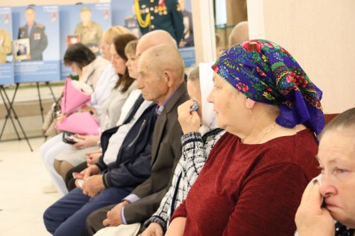 Әтнәдә «Герой әтисе» республика күчмә күргәзмәсе ачылды