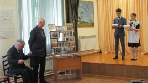 Данлыклы “Искра” колхозын җитәкләгән Фәйзи ага Галиевкә тиздән 100 яшь тулыр иде