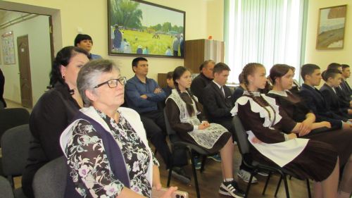 Данлыклы “Искра” колхозын җитәкләгән Фәйзи ага Галиевкә тиздән 100 яшь тулыр иде