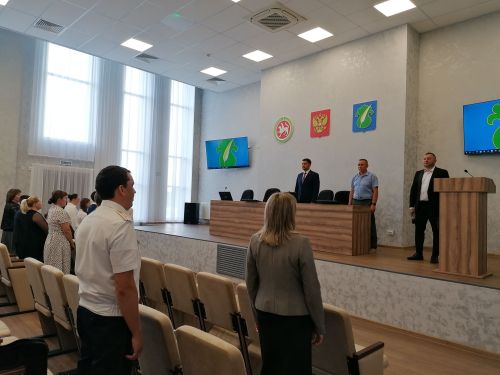 Әтнә егет-кызларына Россия паспортлары тапшырылды
