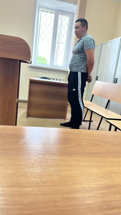 Бер Әтнәле юл һәлакәте ясаганнан соң качып киткән