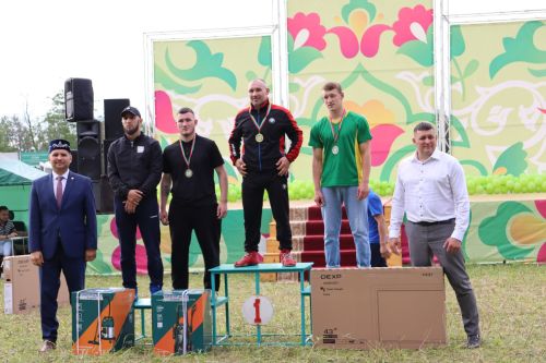 Әтнә районы авылларының Сабантуй батырлары