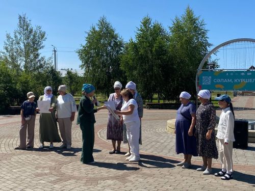 «Туган ягым»да Гөлүсә Батталованың авторлык лекциясе һәм  интеллектуаль уеннар үтте