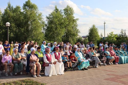 «Безнең ишегалды» игелекле күрше проекты кысаларында бәйрәм узды