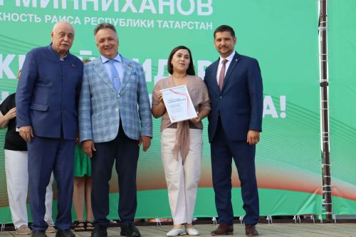 «Безнең ишегалды» игелекле күрше проекты кысаларында бәйрәм узды