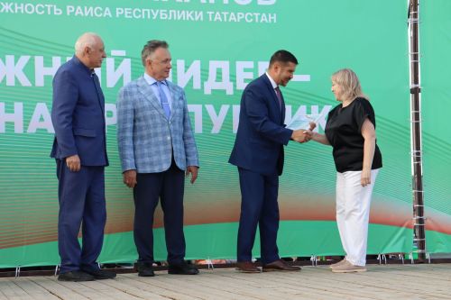 «Безнең ишегалды» игелекле күрше проекты кысаларында бәйрәм узды