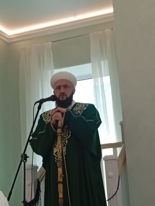 Чембулат авылында яңа мәчет ишекләрен ачты