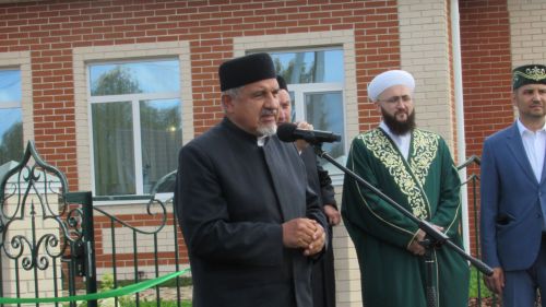 Чембулат авылында яңа мәчет ишекләрен ачты