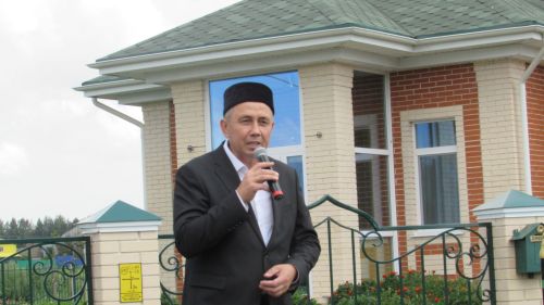 Чембулат авылында яңа мәчет ишекләрен ачты