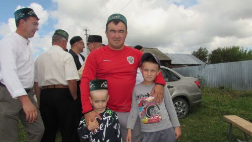Чембулат авылында яңа мәчет ишекләрен ачты