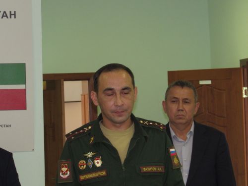 Әтнә батырлары эзе – Элмә такталарда