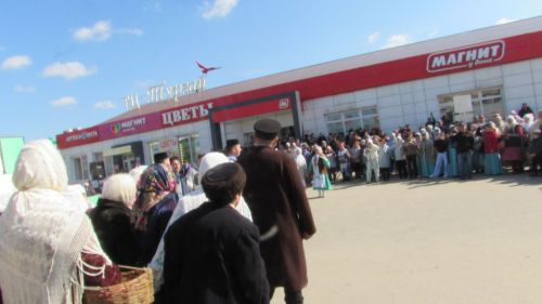 Әтнәгә Тукай килде
