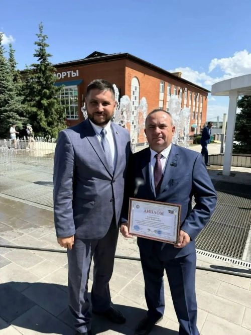 Кышлау авыл җирлеге башлыгы Айрат Кашшапов - җиңүче