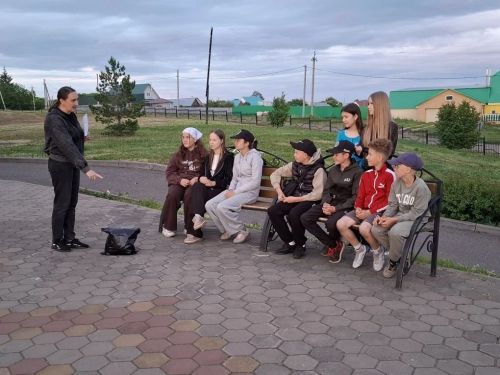 Бәрәскә мәдәният йортында «Терроризмга каршы» исемле тәрбия сәгате узды