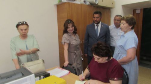 Кунаклар күргәннәрдән канәгать