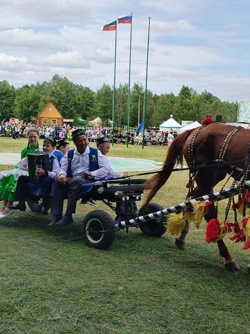 Әтнә районы Сабан туена рәхим итегез