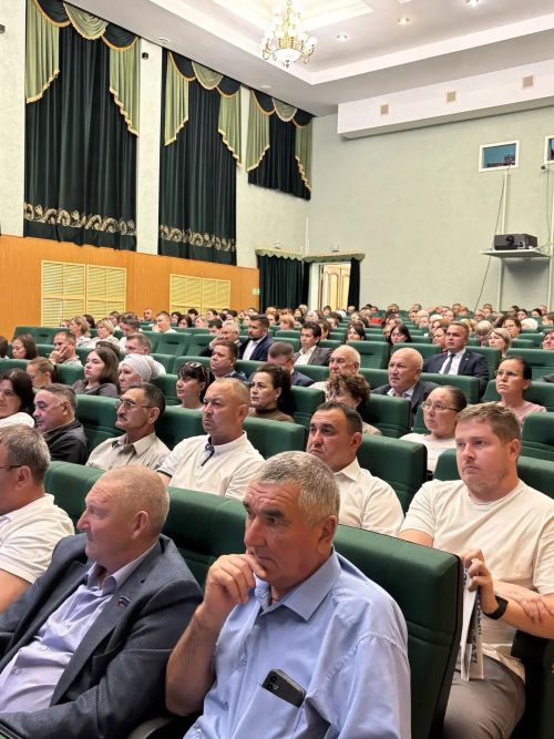 Әтнәдә – “Бердәм Россия” партиясе җирле бүлекчәсенең «Нәтиҗәгә эшлибез!» хисап-программа форумы булып узды