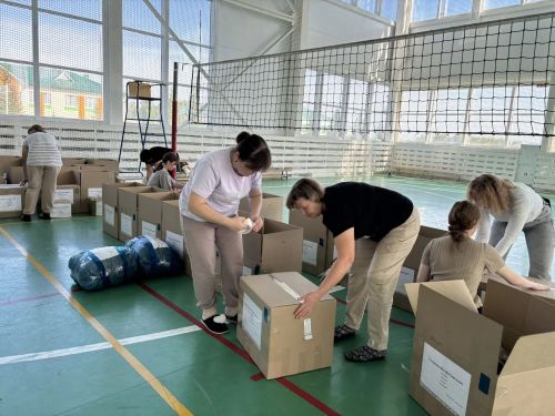 Әтнәдән махсус хәрби операциядәге егетләргә чираттагы гуманитар ярдәм китә