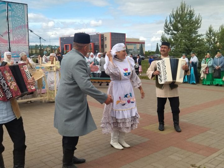 Фольклор - этник фистивальдән фоторепортаж