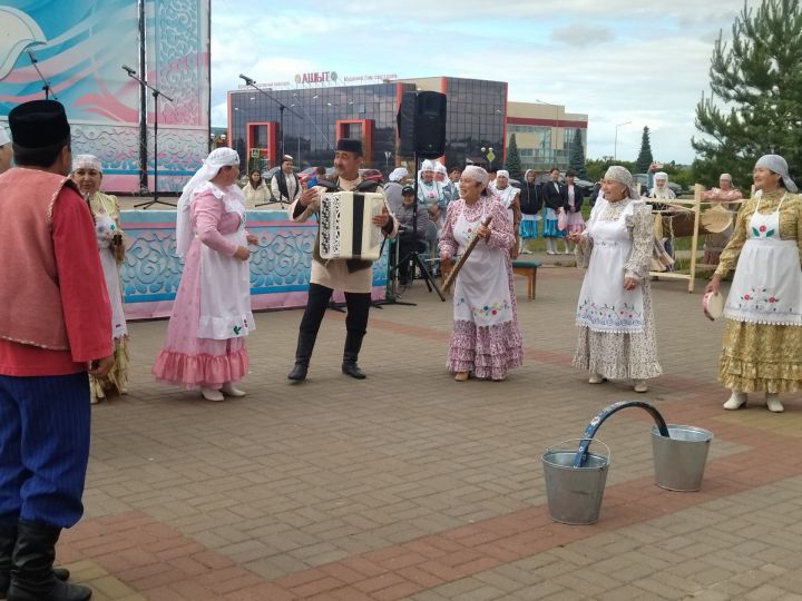 Фольклор - этник фистивальдән фоторепортаж