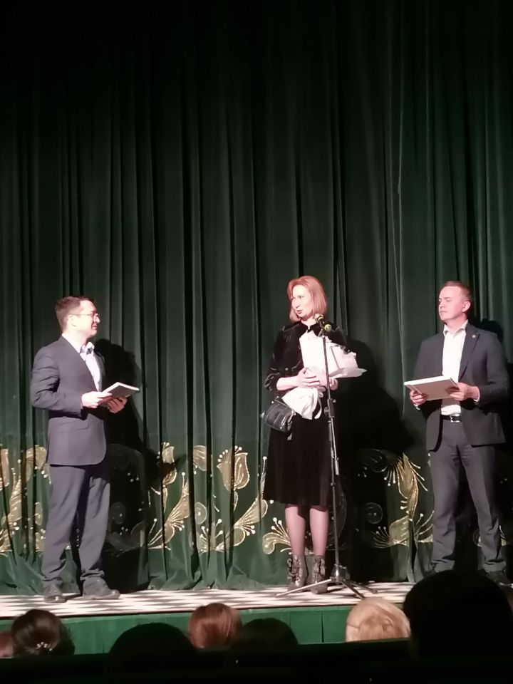 Шарыпово шәһәренең дәүләт драма театры Әтнәдә