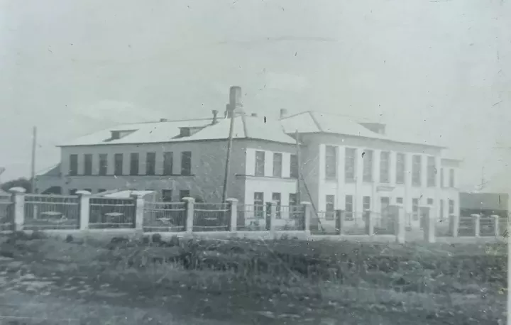 Фидакарь хезмәт ияләре