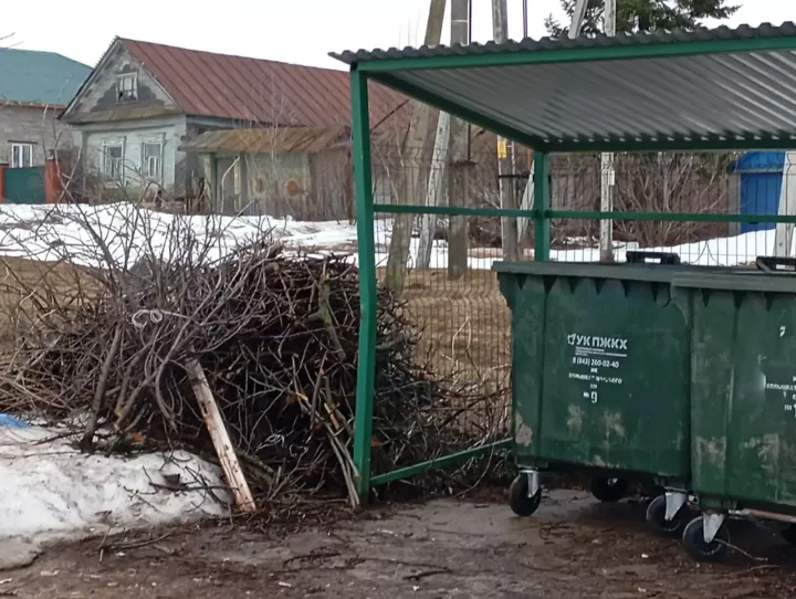 Уңга карасаң да, сулга карасаң да бер үк хәл – чүп-чар