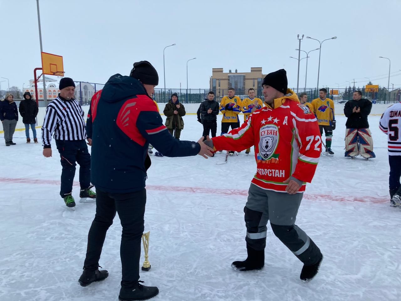 Хоккей сезоны ачылды