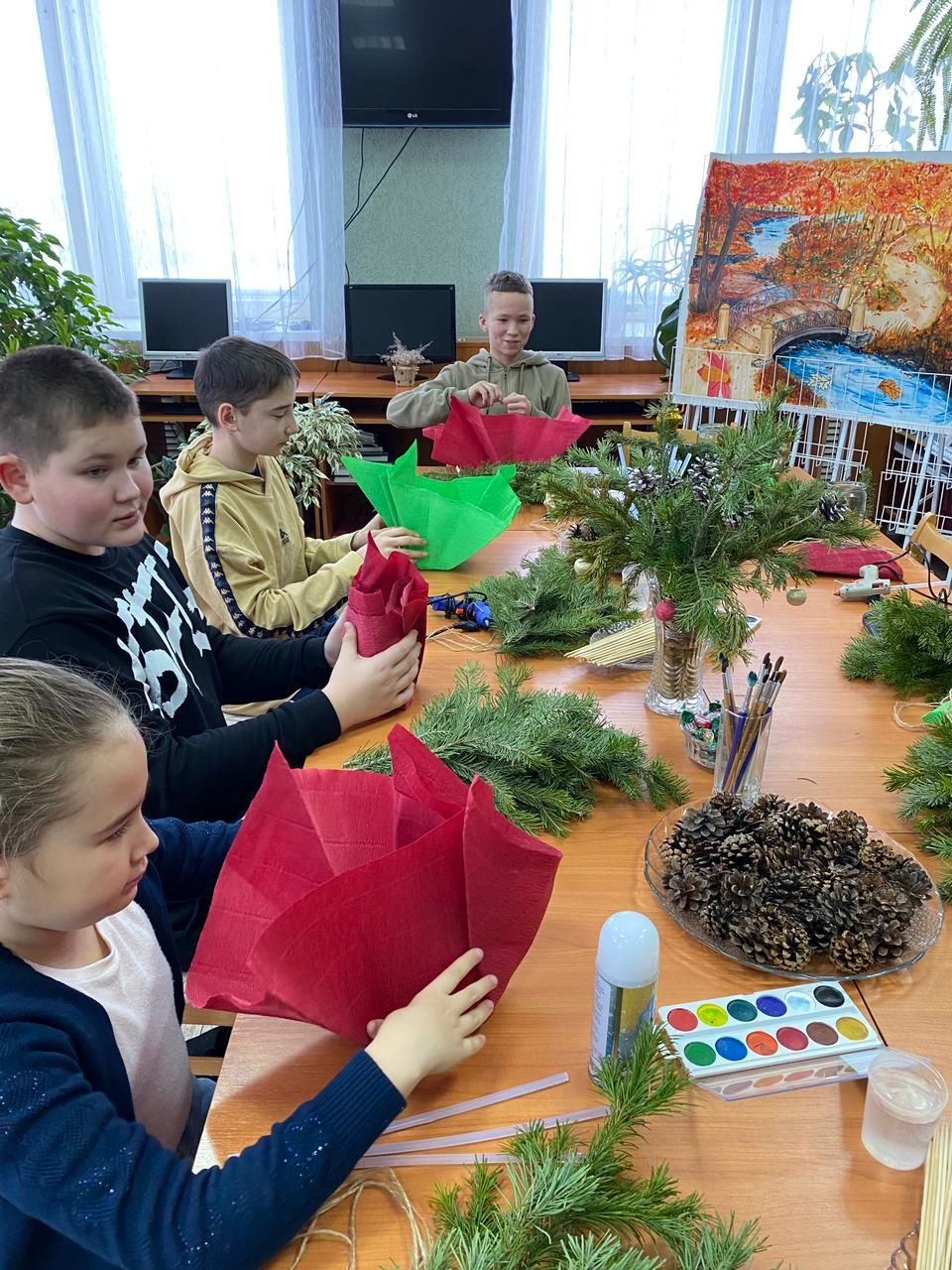 Балалар кышкы букет ясадылар
