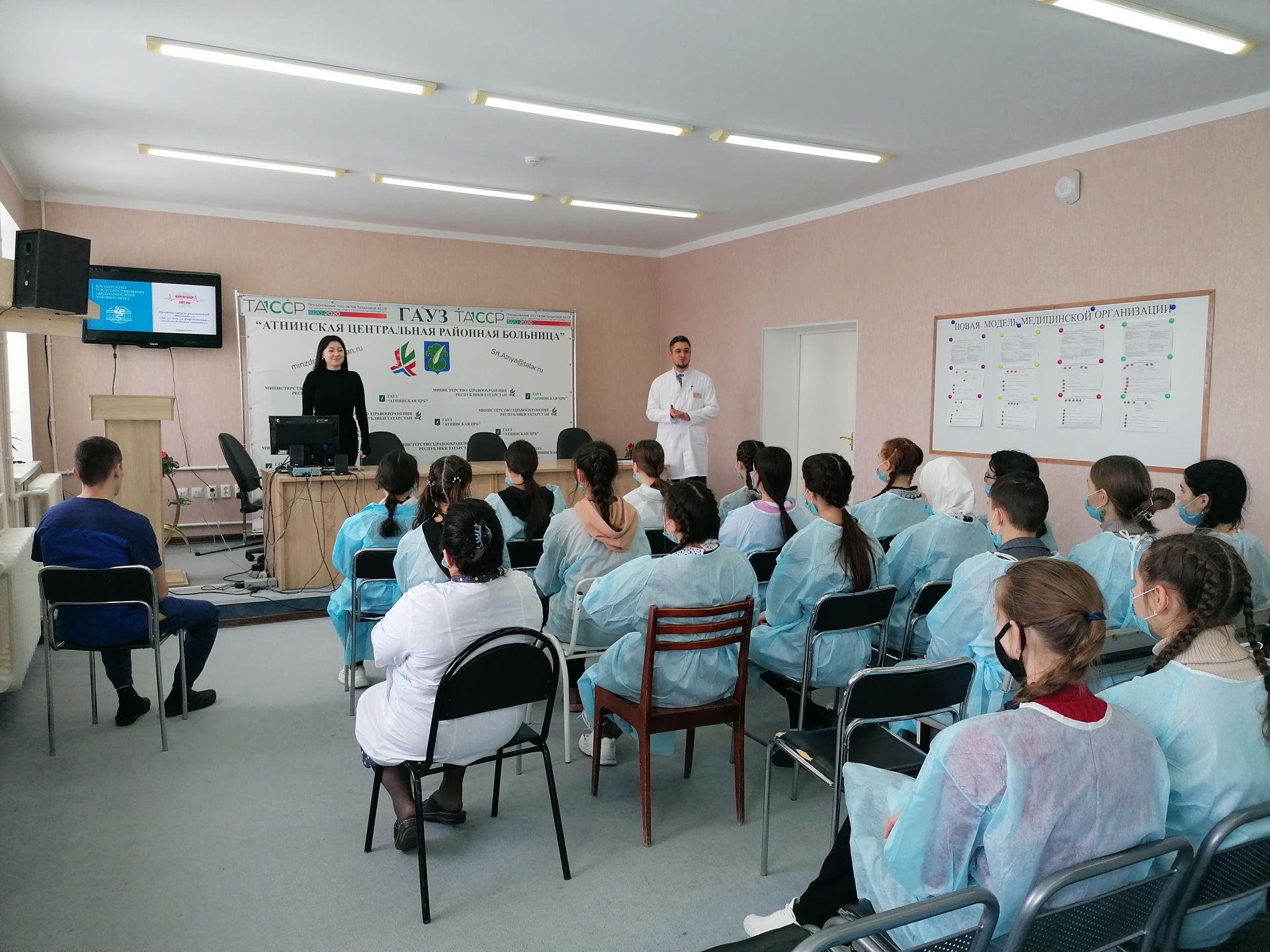 Район үзәк больницасында «Ачык ишекләр» көне узды