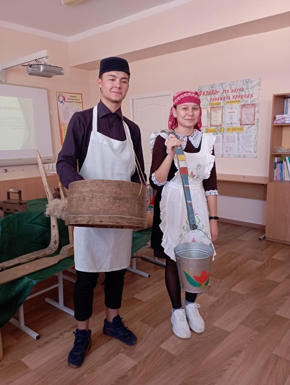 Мәктәпләргә сәяхәт - күчмә экскурсия дәвам итә