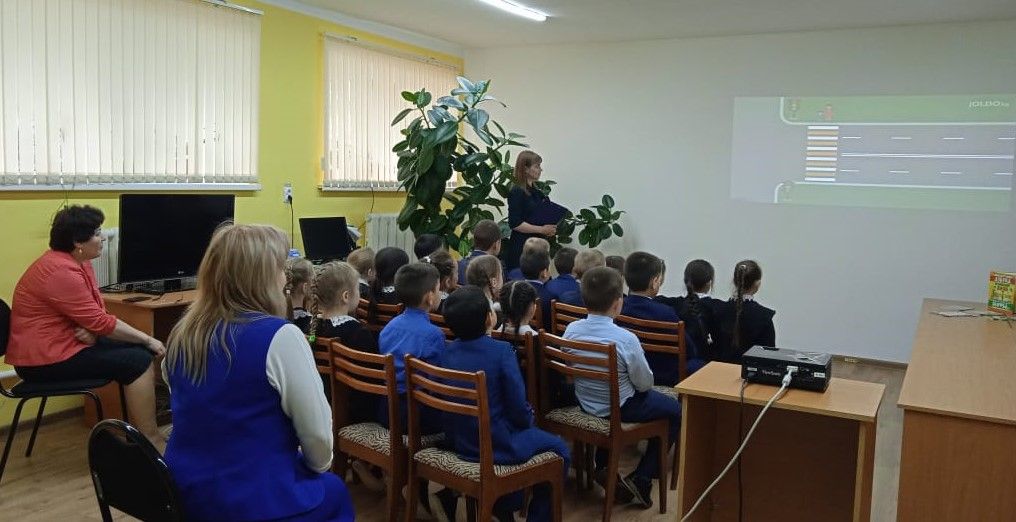 Юл хәрәкәте кагыйдәләре буенча ярыш узды